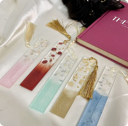 DIY Pembatas Buku Resin